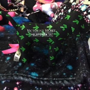 Victoria secret pink pelotonia dog